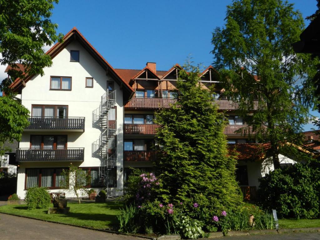 Parkhotel Zum Stern Oberaula Eksteriør bilde