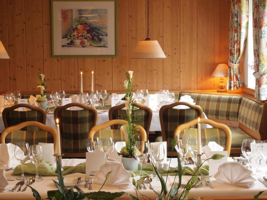 Parkhotel Zum Stern Oberaula Eksteriør bilde